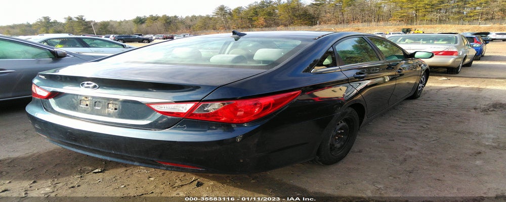 5NPEB4AC2BH015217 2011 HYUNDAI SONATA photo no. 4