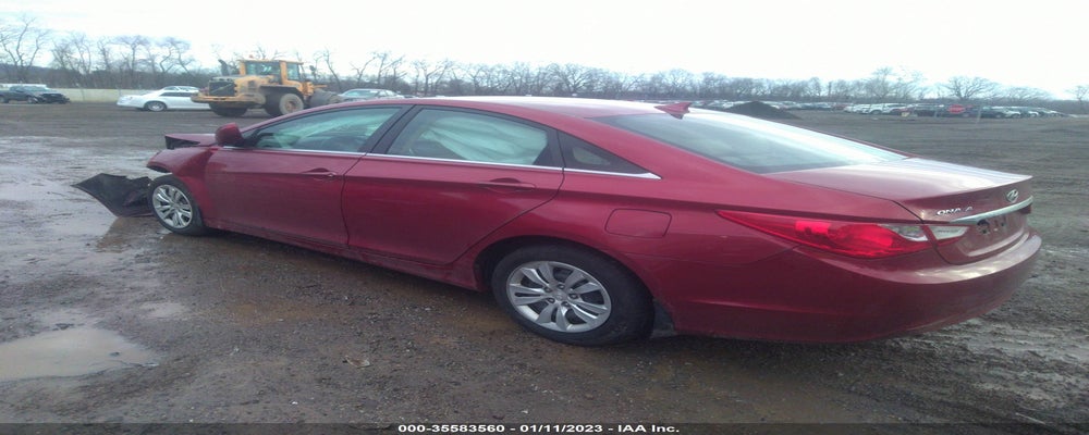 5NPEB4AC4BH203561 2011 HYUNDAI SONATA photo no. 3