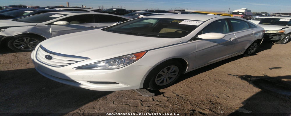 5NPEB4ACXCH350808 2012 HYUNDAI SONATA photo no. 2