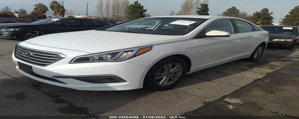 5NPE24AF2FH072954 2015 HYUNDAI SONATA photo no. 2