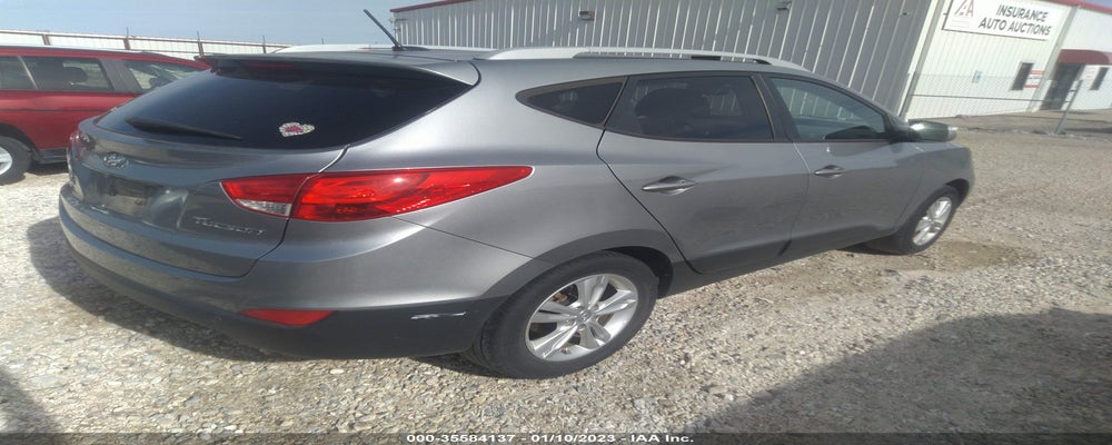 KM8JU3AC3DU671093 2013 HYUNDAI TUCSON photo no. 4
