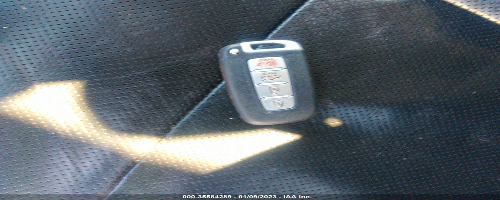 KMHGC4DH9CU173974 2012 HYUNDAI GENESIS photo no. 11