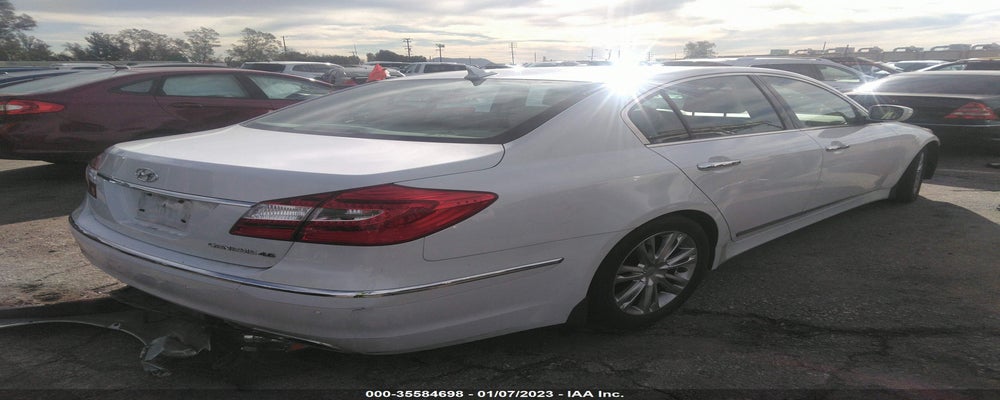 KMHGC4DF3CU193412 2012 HYUNDAI GENESIS photo no. 4