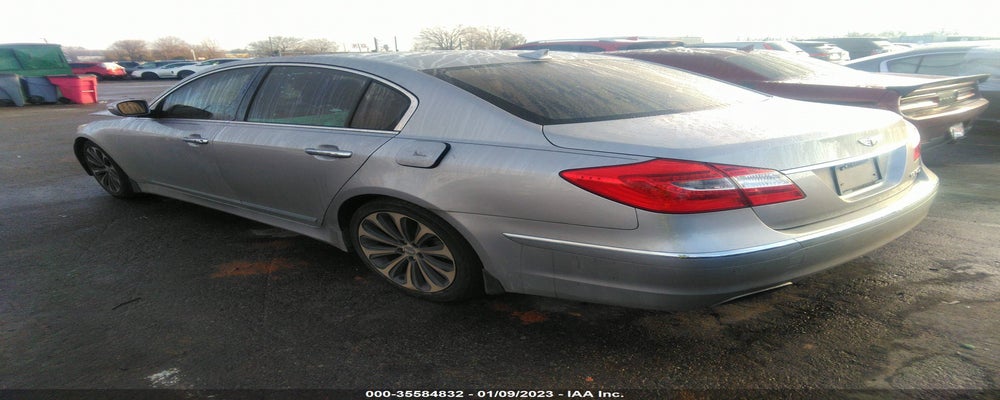 KMHGC4DH4DU225545 2013 HYUNDAI GENESIS photo no. 3