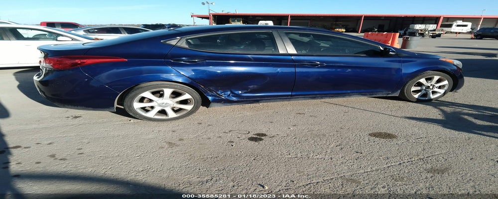 5NPDH4AE2DH329772 2013 HYUNDAI ELANTRA photo no. 4
