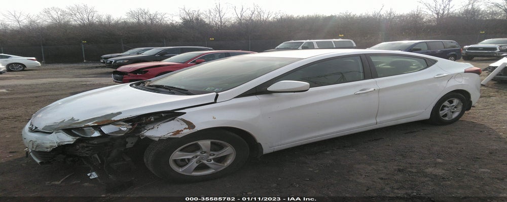 5NPDH4AEXFH638229 2015 HYUNDAI ELANTRA photo no. 2