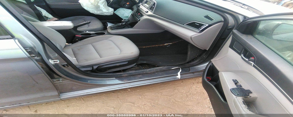 KMHD74LF7HU428460 2017 HYUNDAI ELANTRA photo no. 5