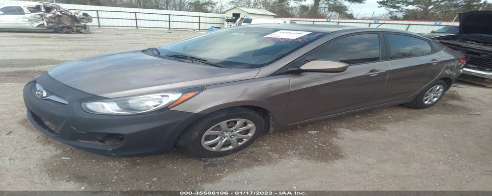 KMHCT4AE8DU385341 2013 HYUNDAI ACCENT photo no. 2
