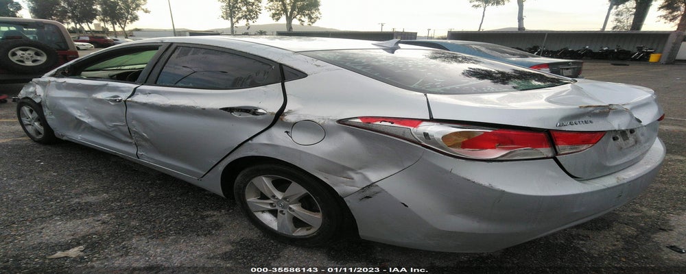 KMHDH4AE5DU510396 2013 HYUNDAI ELANTRA photo no. 3