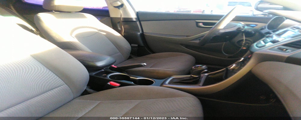 5NPDH4AE8FH623633 2015 HYUNDAI ELANTRA photo no. 5
