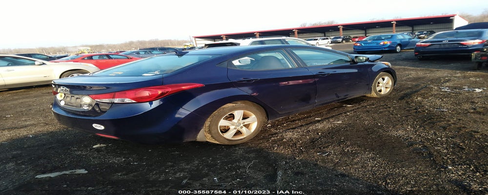 5NPDH4AE5DH289901 2013 HYUNDAI ELANTRA photo no. 4