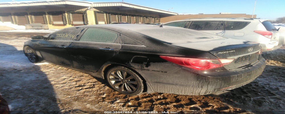 5NPEC4AC3BH123889 2011 HYUNDAI SONATA photo no. 3