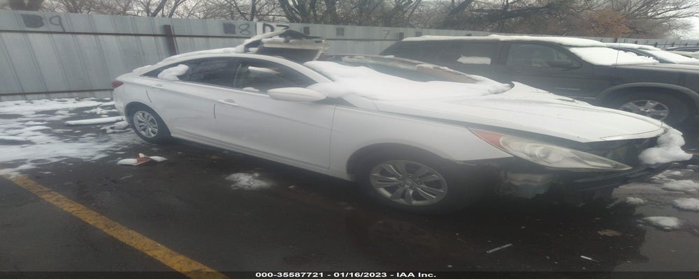 5NPEB4AC5BH088940 2011 HYUNDAI SONATA photo no. 1