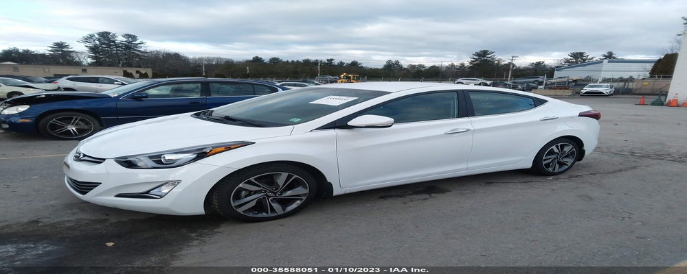 5NPDH4AE3FH559016 2015 HYUNDAI ELANTRA photo no. 2