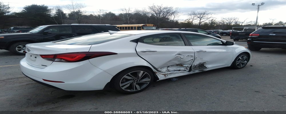 5NPDH4AE3FH559016 2015 HYUNDAI ELANTRA photo no. 4