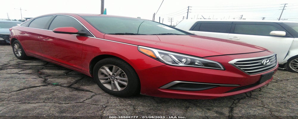 5NPE24AF0HH515315 2017 HYUNDAI SONATA photo no. 2