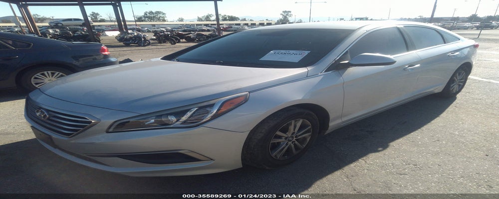 5NPE24AF0HH514780 2017 HYUNDAI SONATA photo no. 2