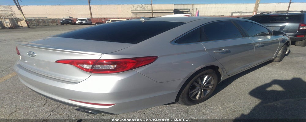 5NPE24AF0HH514780 2017 HYUNDAI SONATA photo no. 4