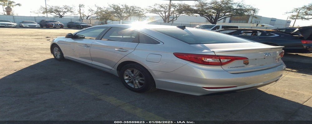5NPE24AA9FH127534 2015 HYUNDAI SONATA photo no. 3