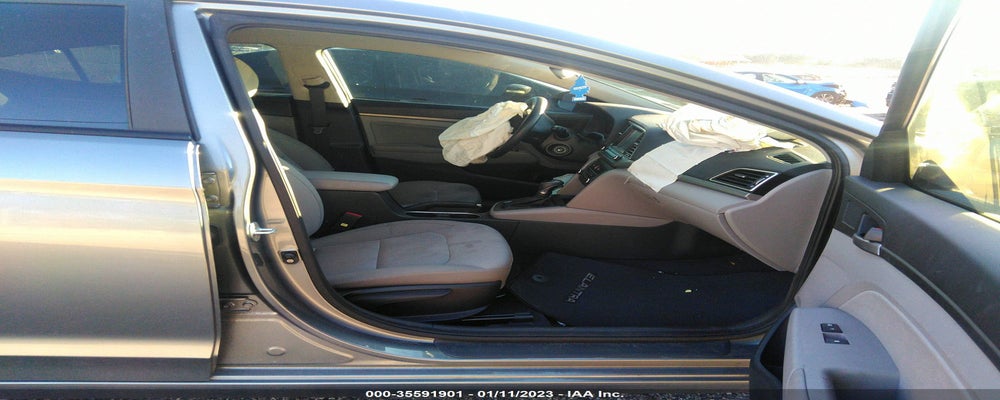 KMHD84LF1HU262675 2017 HYUNDAI ELANTRA photo no. 5