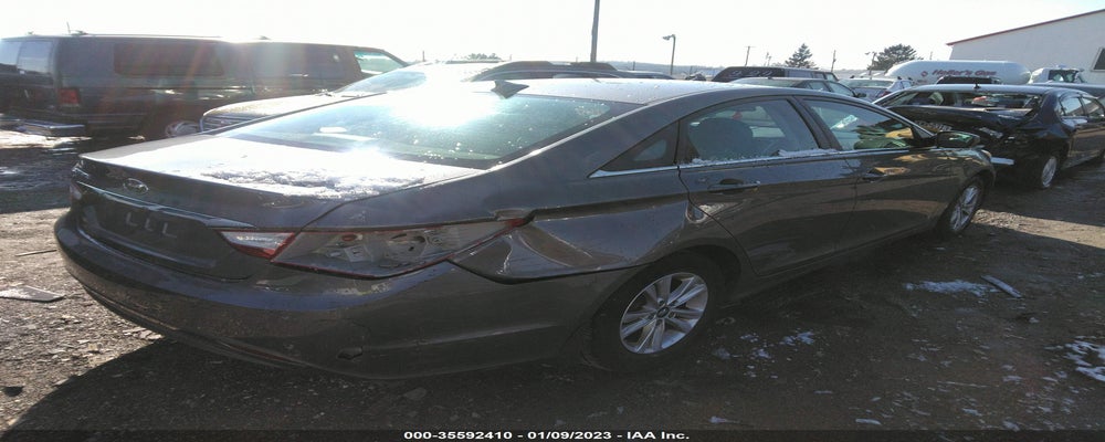 5NPEB4AC9DH706702 2013 HYUNDAI SONATA photo no. 4
