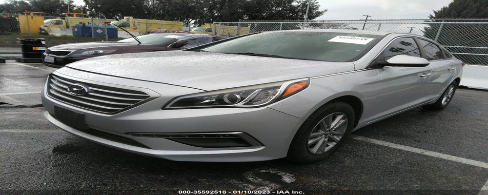 5NPE24AF0FH163317 2015 HYUNDAI SONATA photo no. 2