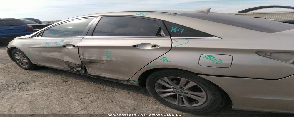 5NPEB4AC2BH294393 2011 HYUNDAI SONATA photo no. 6