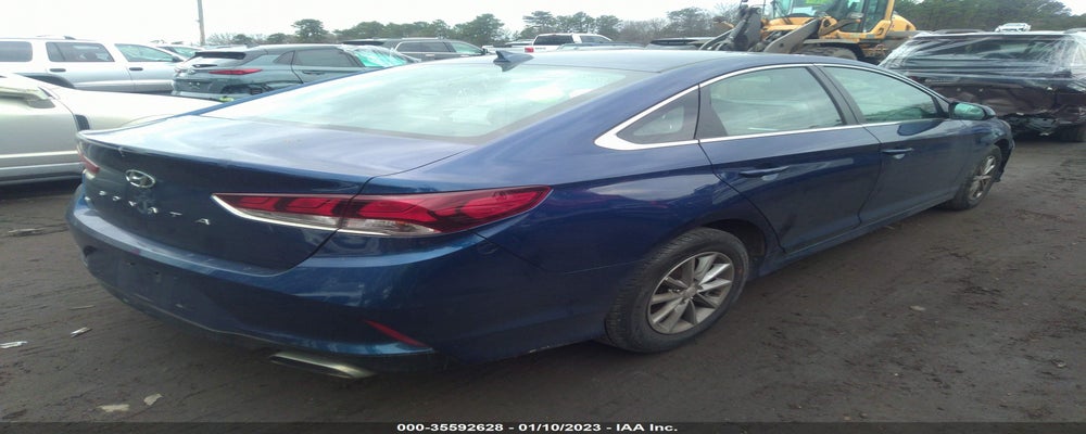 5NPE24AF4KH743888 2019 HYUNDAI SONATA photo no. 4