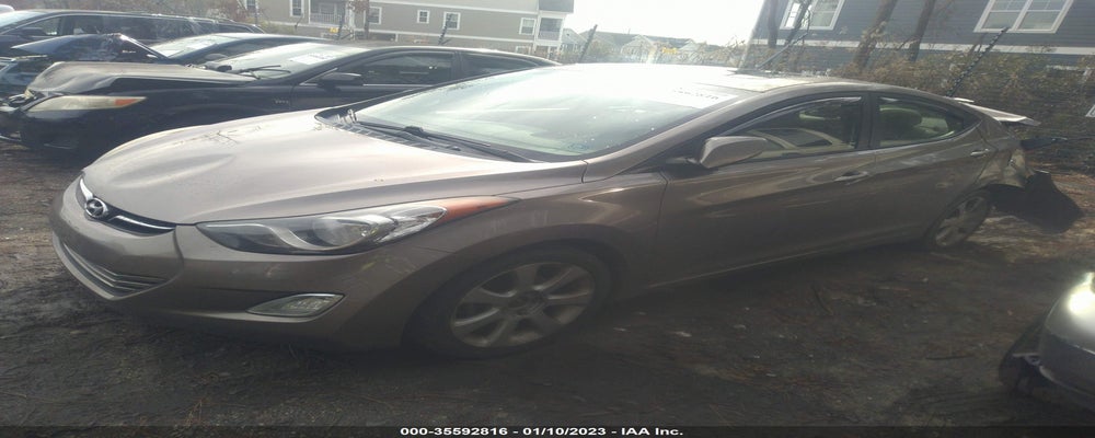 5NPDH4AEXDH152758 2013 HYUNDAI ELANTRA photo no. 2