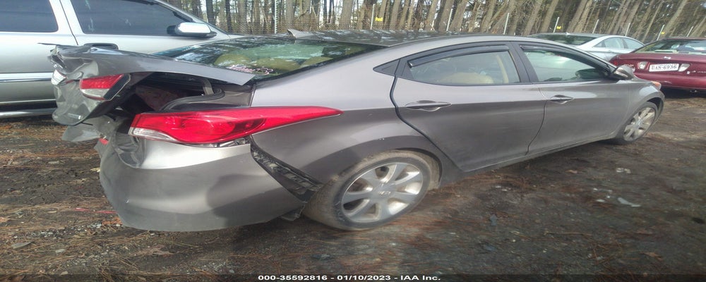 5NPDH4AEXDH152758 2013 HYUNDAI ELANTRA photo no. 4