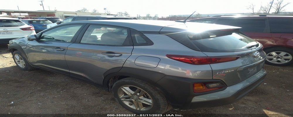 KM8K12AAXMU657925 2021 HYUNDAI KONA photo no. 3