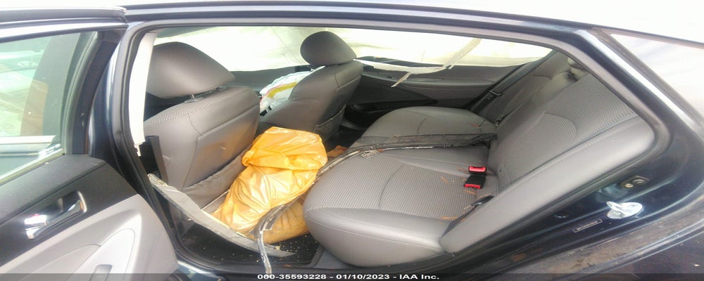 5NPEC4AB3BH189298 2011 HYUNDAI SONATA photo no. 8