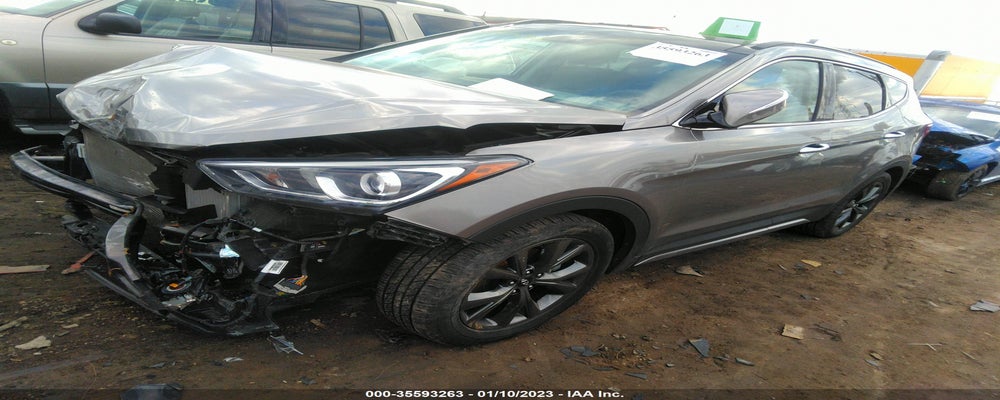 5NMZWDLA1JH096725 2018 HYUNDAI SANTA FE SPORT photo no. 2