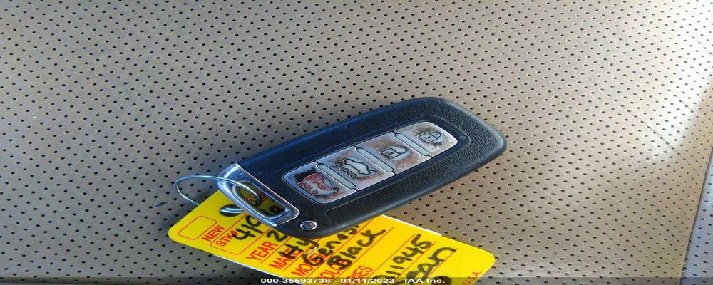 KMHGC4DD0CU211945 2012 HYUNDAI GENESIS photo no. 11