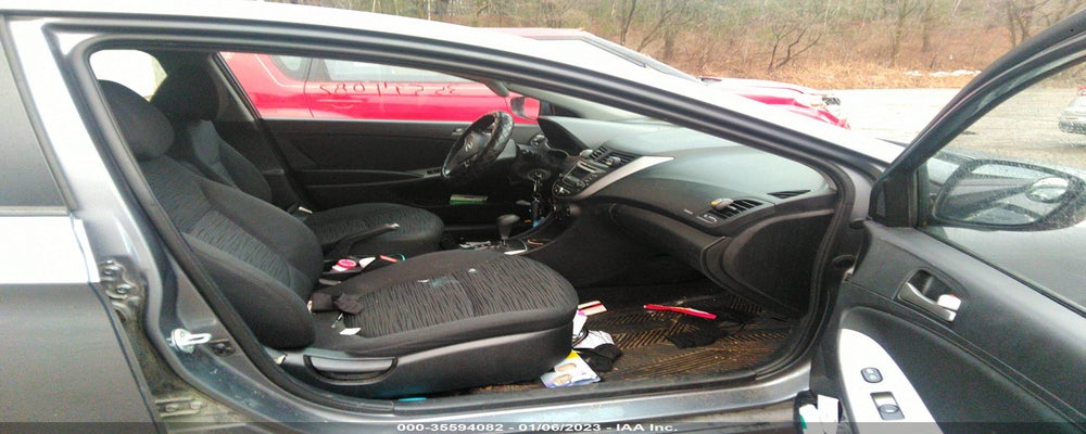KMHCT5AE4GU247175 2016 HYUNDAI ACCENT photo no. 5