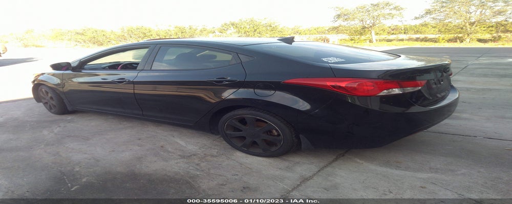 5NPDH4AE3DH185679 2013 HYUNDAI ELANTRA photo no. 3