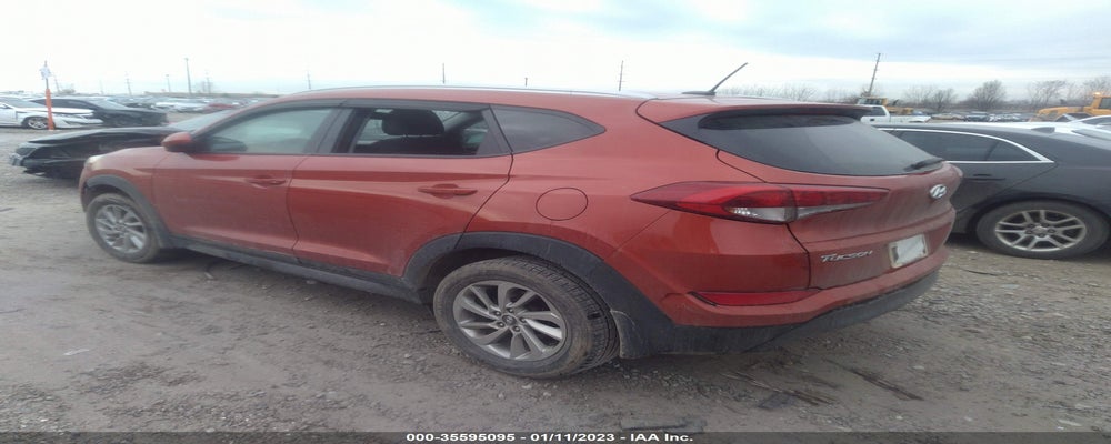 KM8J33A4XGU198986 2016 HYUNDAI TUCSON photo no. 3