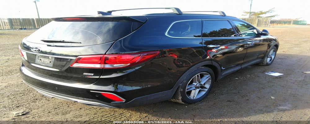 KM8SR4HF7HU208357 2017 HYUNDAI SANTA FE photo no. 4