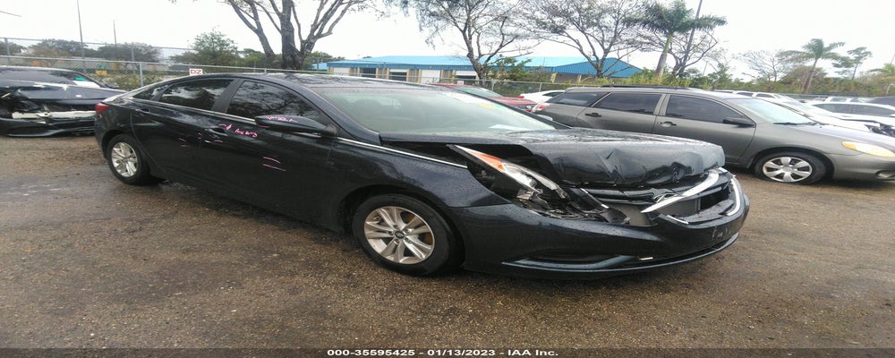 5NPEB4AC7BH272342 2011 HYUNDAI SONATA photo no. 14