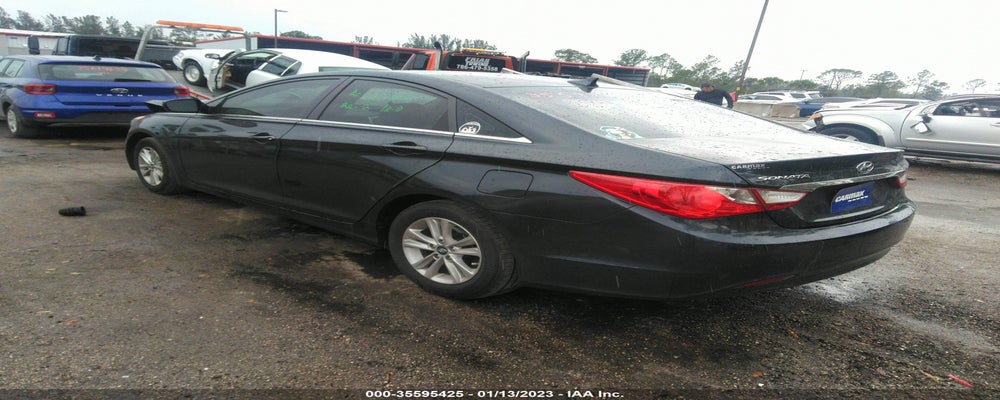 5NPEB4AC7BH272342 2011 HYUNDAI SONATA photo no. 3