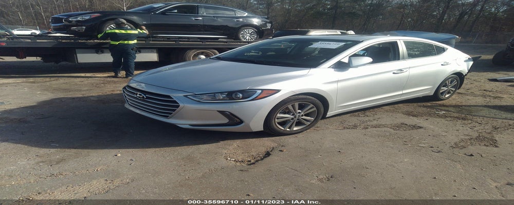 5NPD84LF9JH361331 2018 HYUNDAI ELANTRA photo no. 2