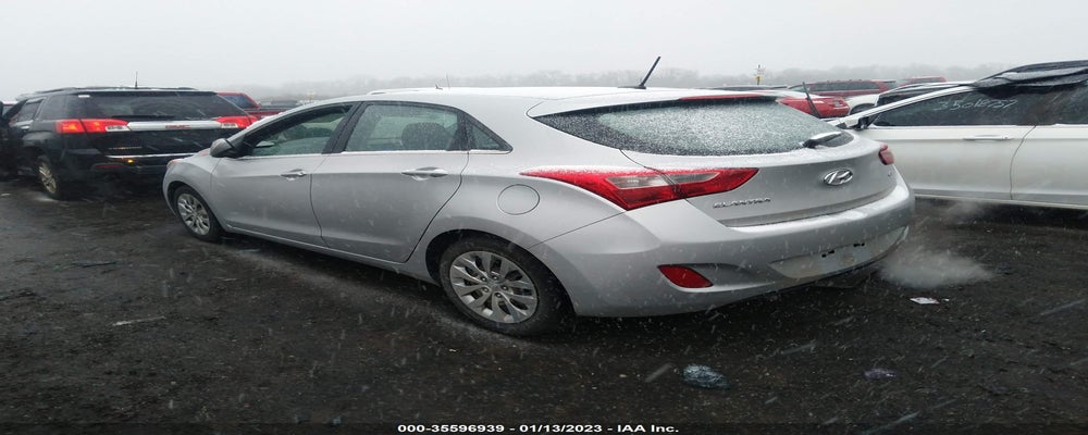 KMHD35LH8HU376968 2017 HYUNDAI ELANTRA GT photo no. 3