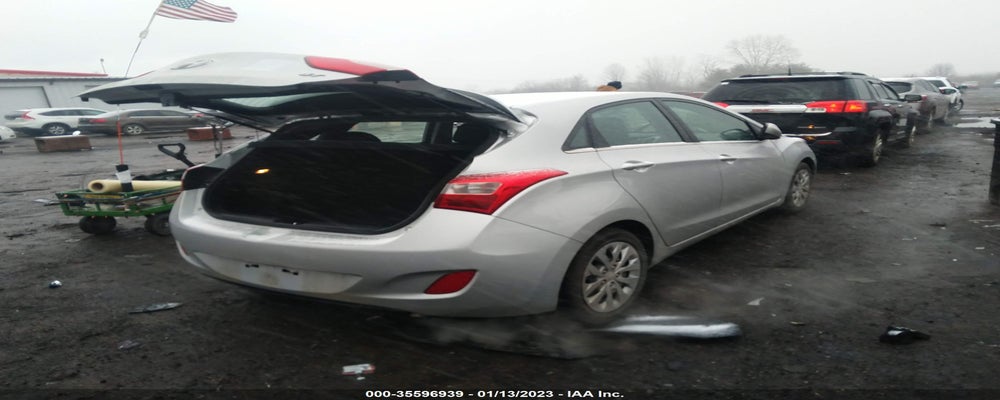 KMHD35LH8HU376968 2017 HYUNDAI ELANTRA GT photo no. 4