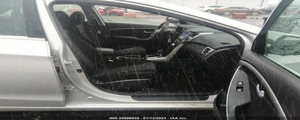 KMHD35LH8HU376968 2017 HYUNDAI ELANTRA GT photo no. 5
