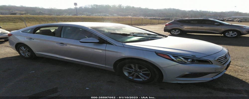 5NPE24AFXFH006782 2015 HYUNDAI SONATA photo no. 4
