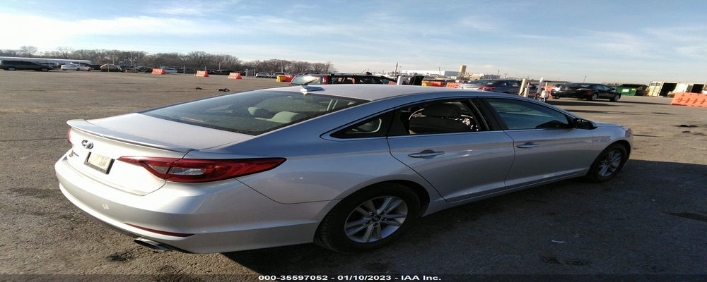 5NPE24AFXFH006782 2015 HYUNDAI SONATA photo no. 4