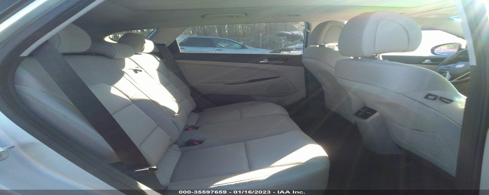 KM8J3CA28JU690003 2018 HYUNDAI TUCSON photo no. 8