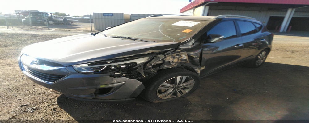 KM8JU3AG3FU027809 2015 HYUNDAI TUCSON photo no. 2
