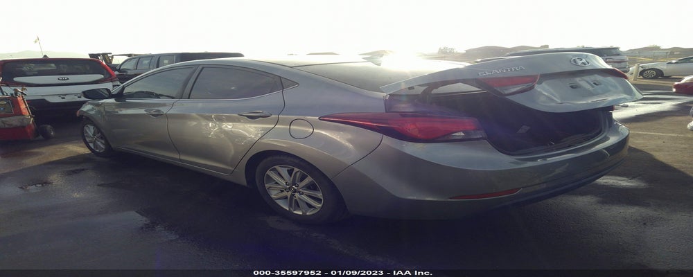 5NPDH4AE1FH596002 2015 HYUNDAI ELANTRA photo no. 3
