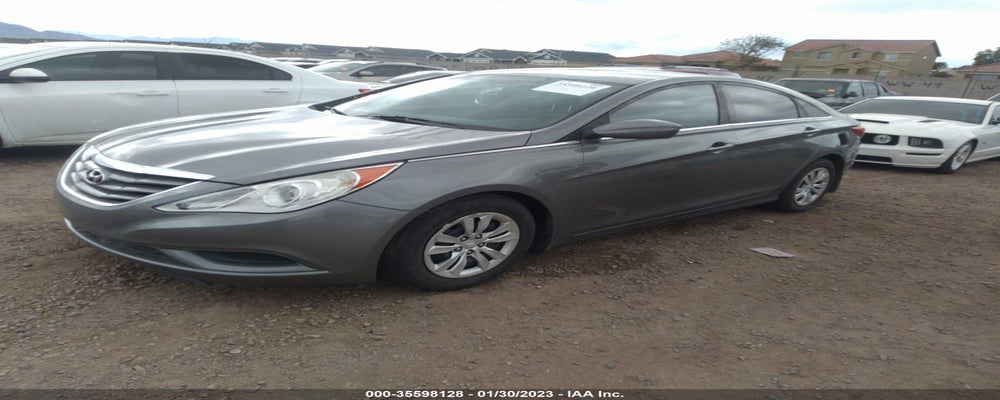 5NPEB4AC3BH105752 2011 HYUNDAI SONATA photo no. 2